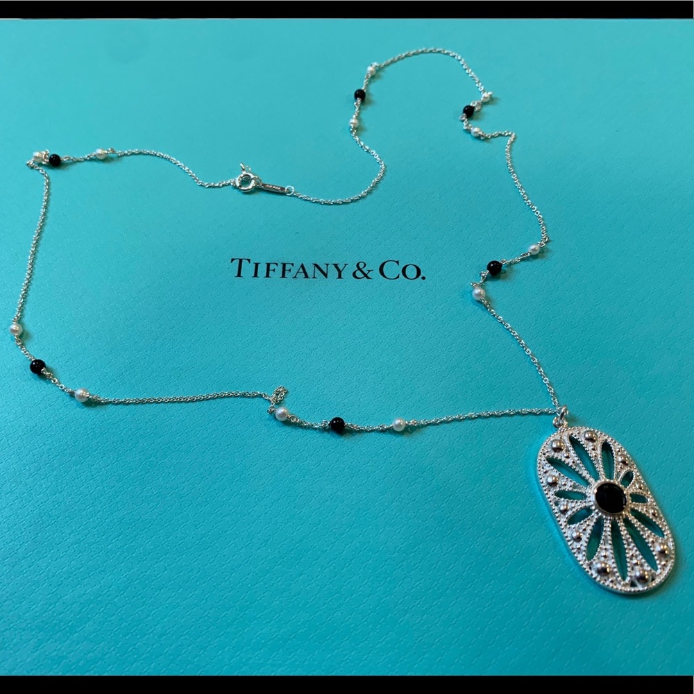 COPY - Tiffany&Co Daisy Pendant necklace